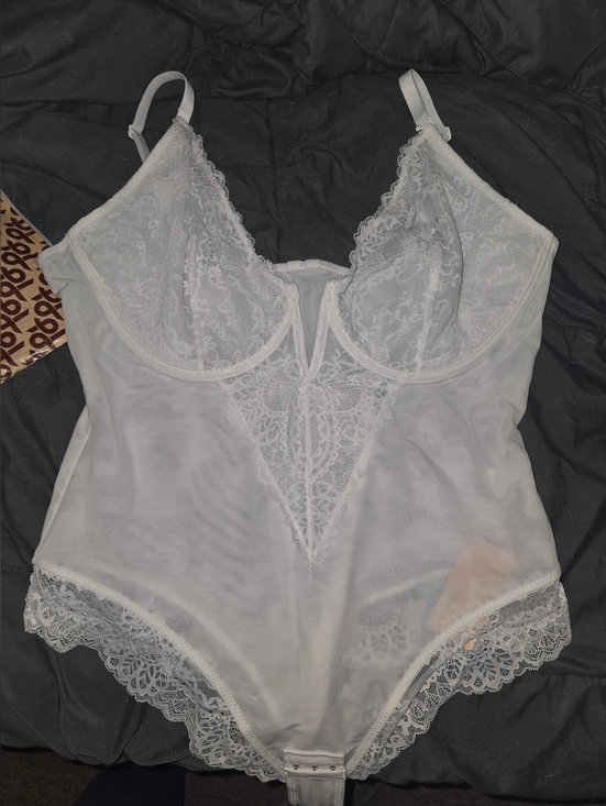 Popilush Other - Popilush - Sheer Lace Bodysuit in White